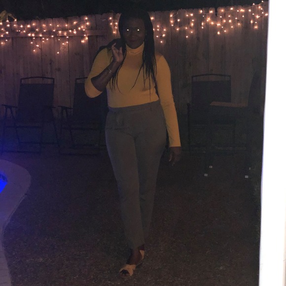 Poshmark profile picture for @sgb